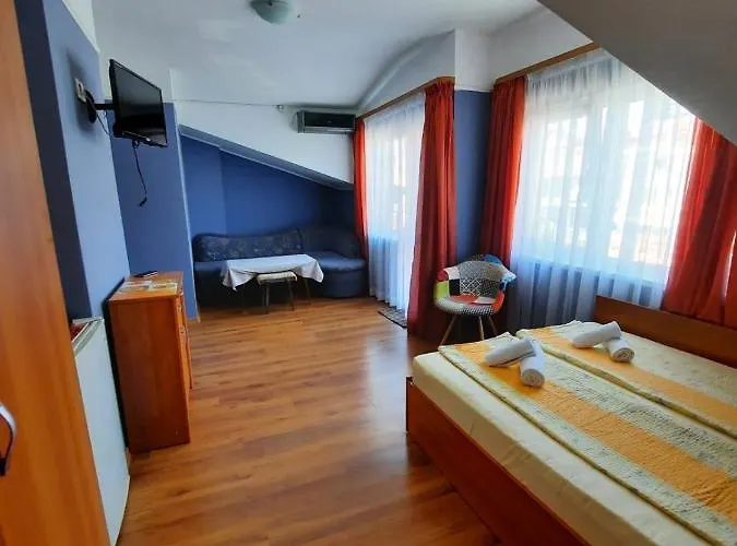 Maison d'hôtes вероника 3*