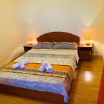 вероника 4*