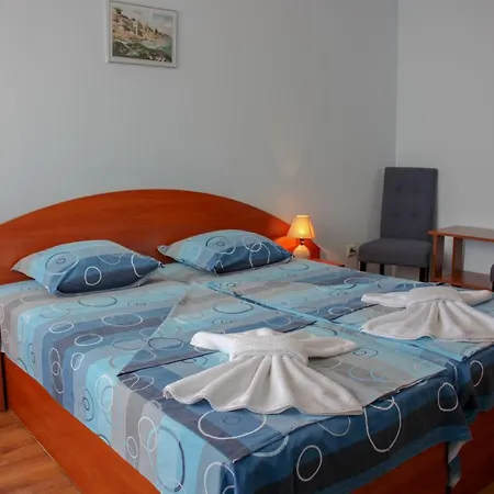 вероника Pensionat 3*