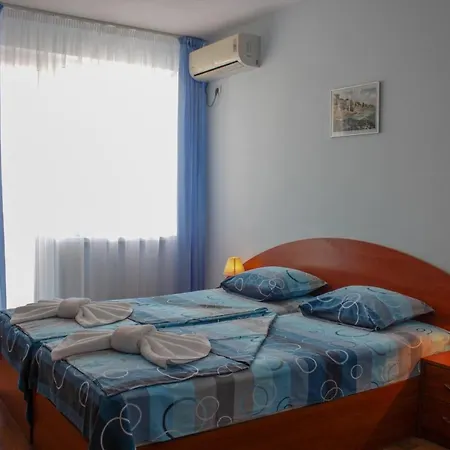 вероника Pensionat