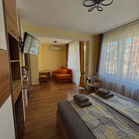вероника Gæstehus Sozopol